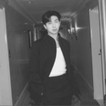 RM, líder de la banda BTS “En Corea trabajamos tan duro porque hace 70 años no había nada”
