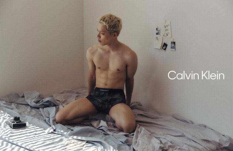 ©CALVIN KLEIN