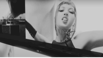 FUTW (Lisa – BLACKPINK): Testo e Traduzione