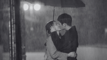 L’ombrello nei K-drama: romanticismo e simbolismo