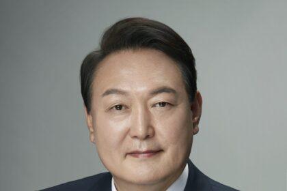 South_Korea_President_Yoon_Suk_Yeol_portrait