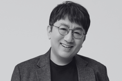 HYBE perquisita Bang Si-hyuk accusato di frode
