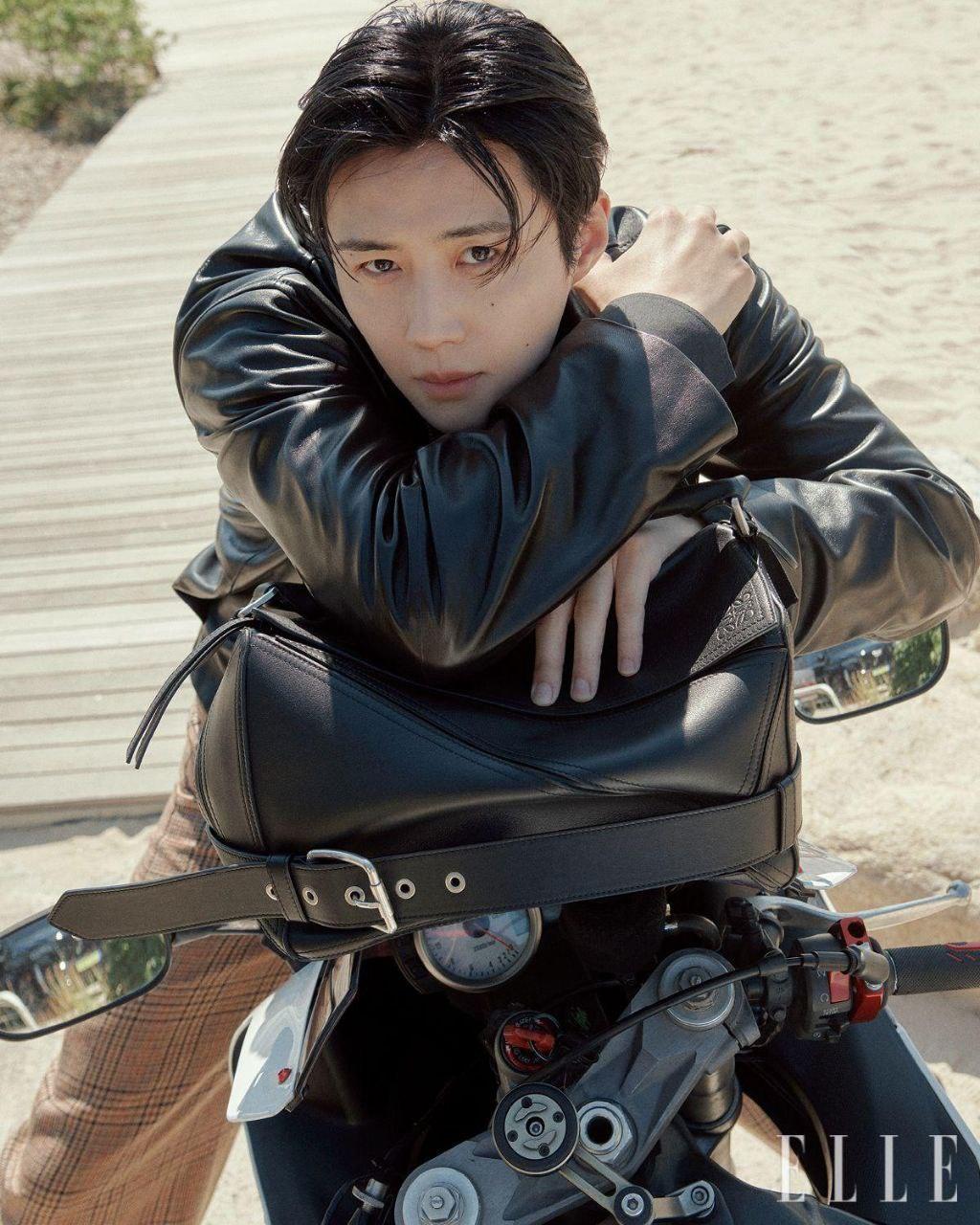 Kim Seon Ho per Elle Korea in Loewe | Credits to the owner