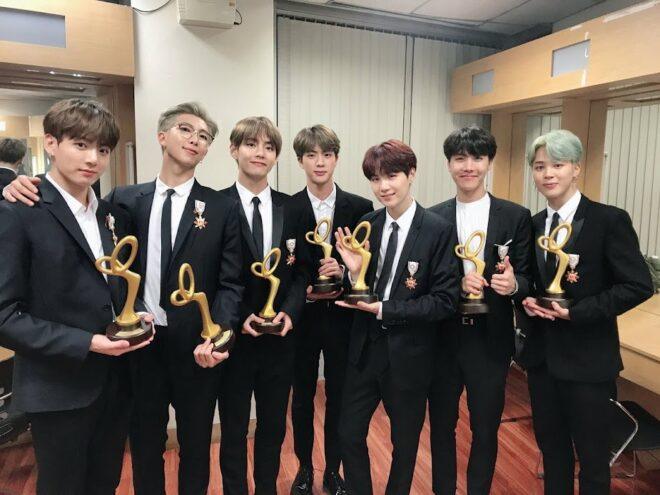 I BTS ricevono le medaglie dell’Ordine al Merito Culturale della Corea del Sud – credits to the owners