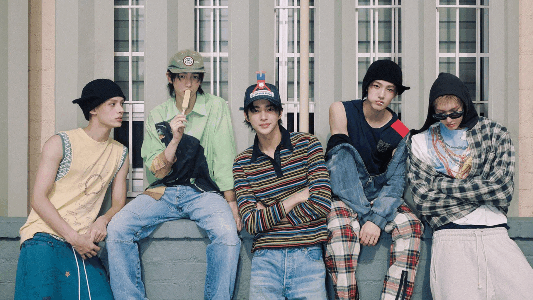 I CORTIS: da sinistra James, Juhoon, Keonho, Seonghyeon, Martin | Fonte: CORTIS IG