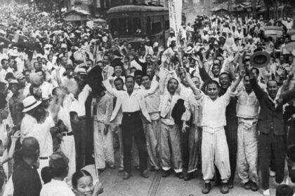 Coreani festeggiano la loro liberazione, 1945 | Fonte Wikipedia