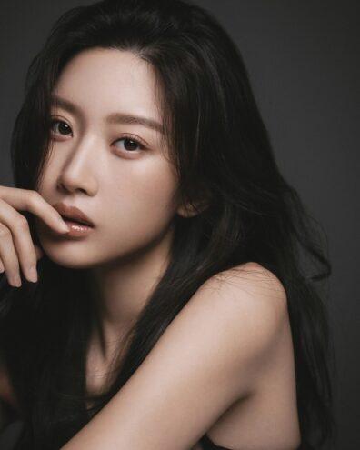 Moon Ga Young