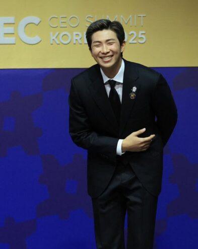 RM all'APEC CEO Summit 2025