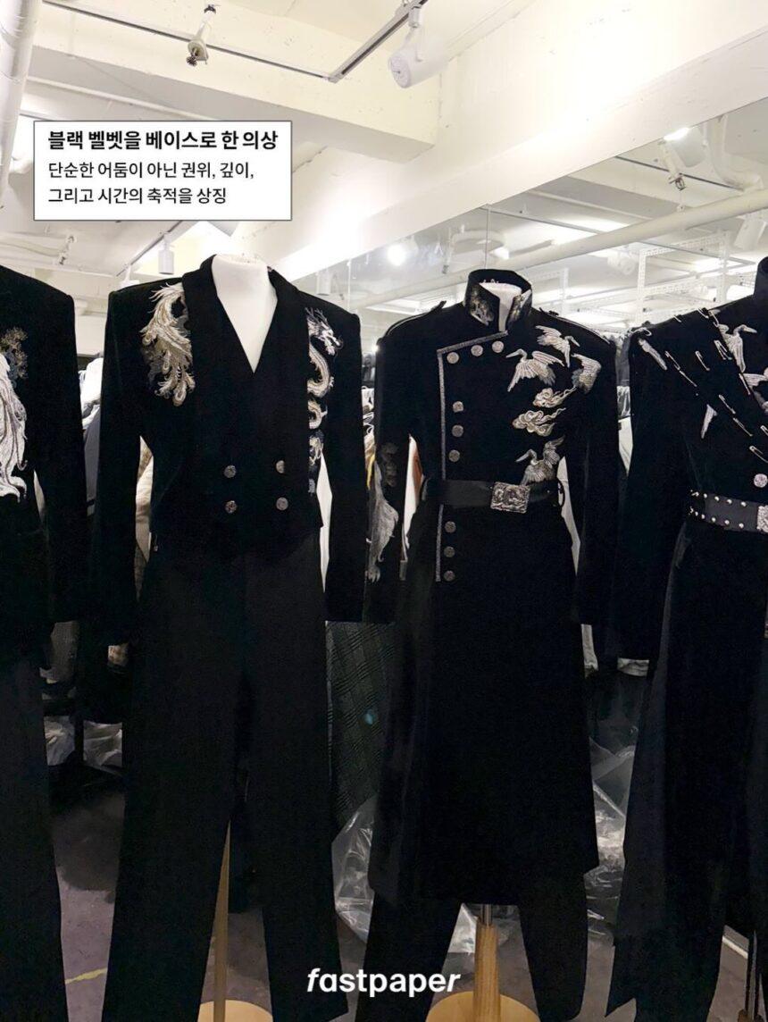 Costumi indossati dagli ATEEZ – Credits to FastPaper Magazine