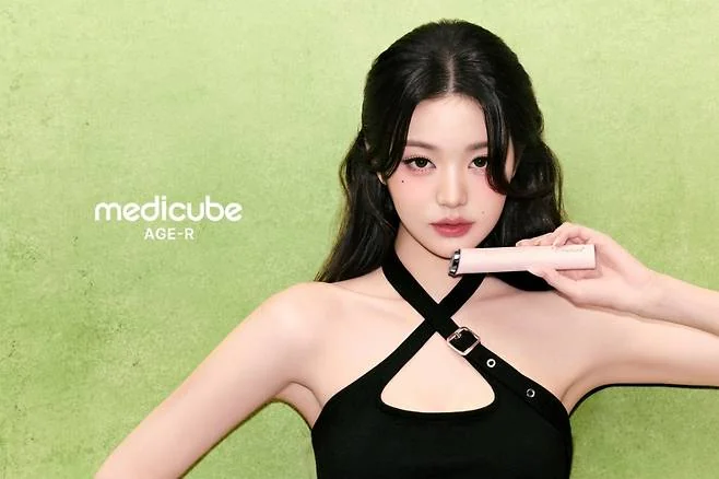 Wonyoung (IVE) per Medicube